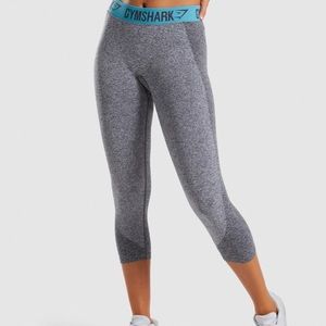 Never worn Gymshark Flex Cropped legging small